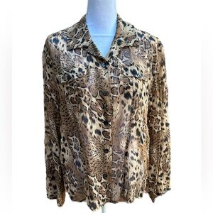 Chicos 100% Silk Animal Print Leopard Button Front Chest Pockets Blouse Top